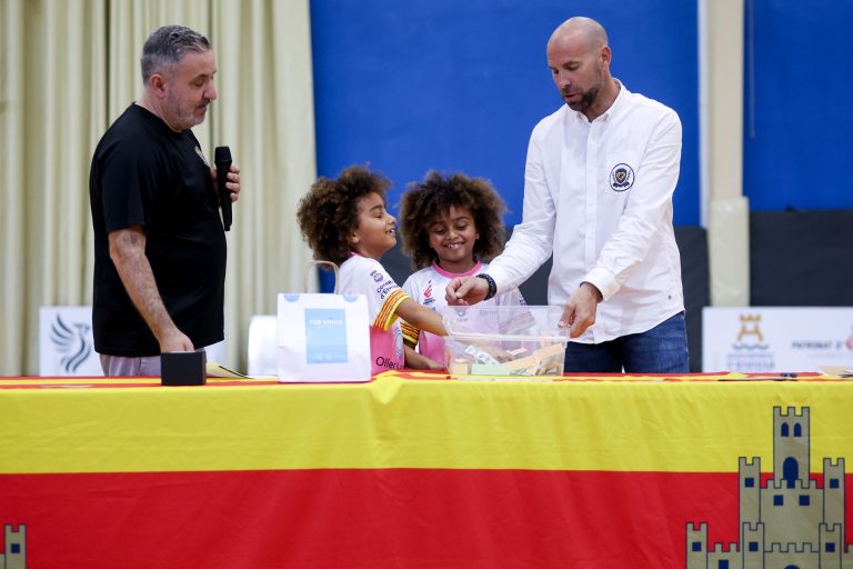 IBIZA. ES VIVER. TROFEOS INFANTIL.